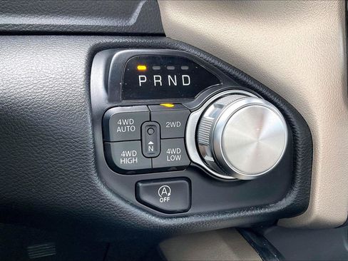 Used 2022 RAM 1500 Laramie AWD/4WD image 30