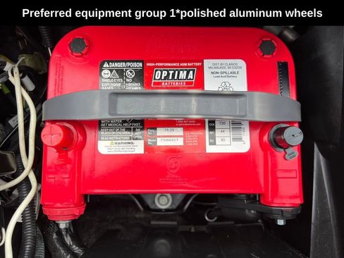 Used 2003 Chevrolet Corvette Coupe w/ Preferred Equipment Group RWD image 27