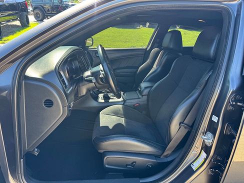 Used 2021 Dodge Charger R/T w/ Plus Group RWD image 11