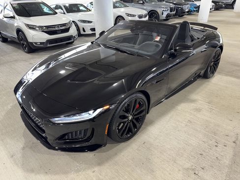 Used 2024 Jaguar F-TYPE R-Dynamic image 34