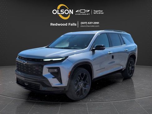 New 2026 Chevrolet Traverse RS w/ LPO, Floor Liner Package AWD/4WD image 1