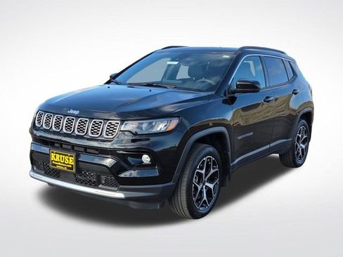 Used 2025 Jeep Compass Limited w/ Sun & Sound Group AWD/4WD image 10