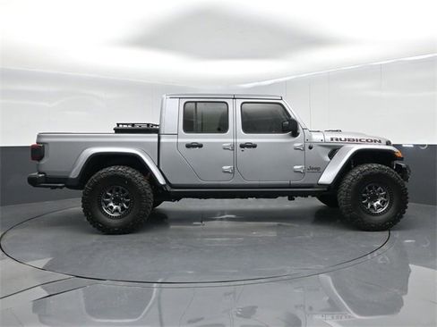 Used 2020 Jeep Gladiator Rubicon image 9