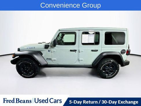Certified 2023 Jeep Wrangler Unlimited w/ Sun & Screen Package AWD/4WD image 5
