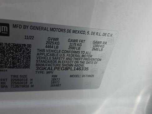 Used 2023 GMC Terrain SLT FWD image 16