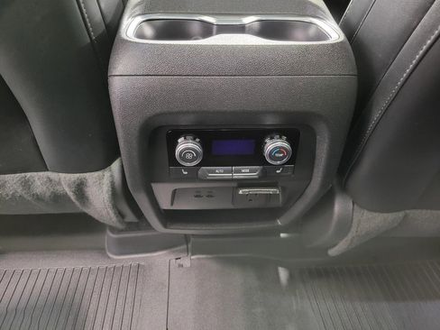 Used 2024 GMC Acadia Denali w/ Super Cruise Package AWD/4WD image 22