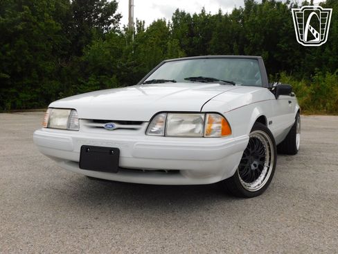 Used 1990 Ford Mustang LX RWD image 25