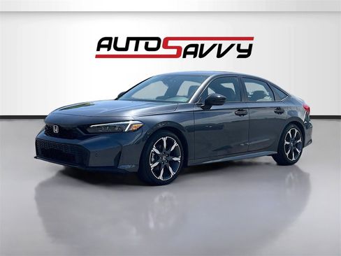 Used 2025 Honda Civic Sport Touring image 3