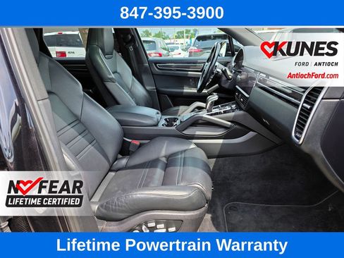 Used 2019 Porsche Cayenne S AWD/4WD image 29