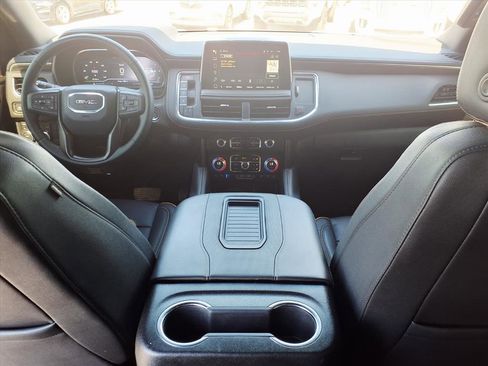 Certified 2024 GMC Yukon XL AT4 w/ Technology Package image 18