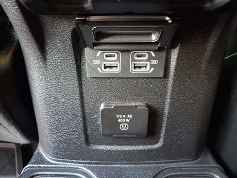 Used 2021 Jeep Gladiator Mojave w/ Dual Top Group image 11