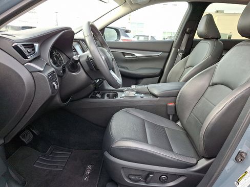 Certified 2023 INFINITI QX50 Luxe image 13