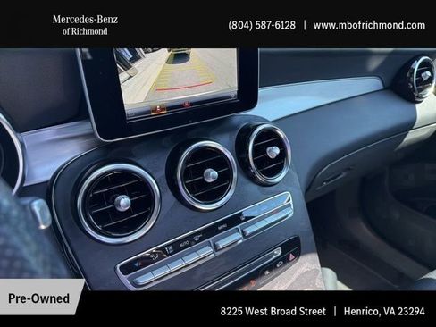 Used 2019 Mercedes-Benz GLC 300 4MATIC image 9