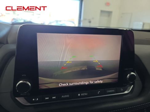 Used 2021 Nissan Rogue S image 19