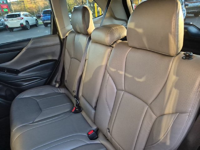 Used 2020 Subaru Forester Premium AWD/4WD image 15