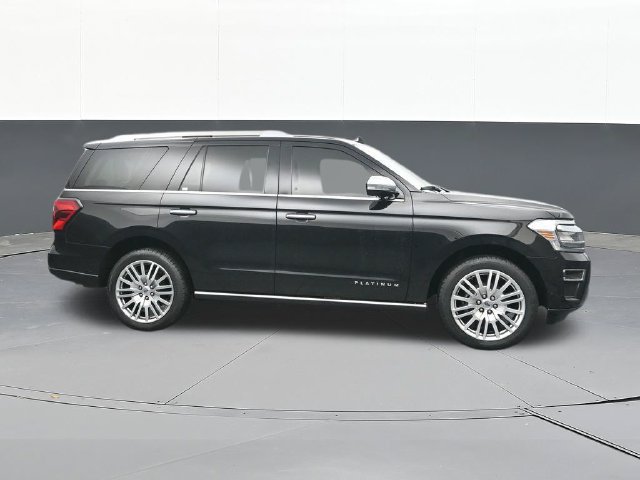 Used 2022 Ford Expedition Platinum AWD/4WD image 17