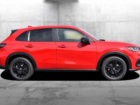 New 2026 Honda HR-V Sport image 5