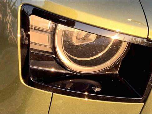 New 2026 Land Rover Defender 110 X-Dynamic SE image 13