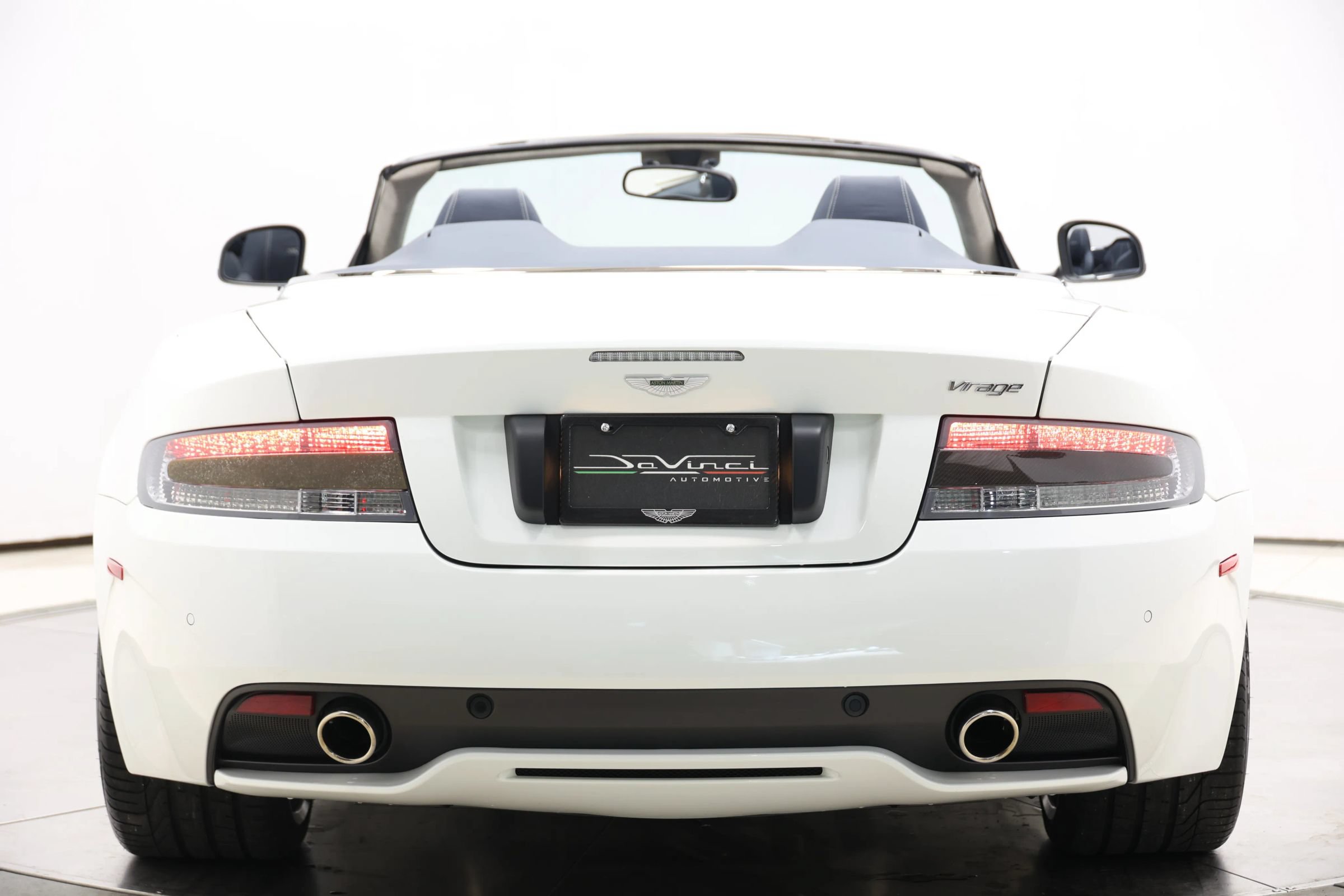 Used 2012 Aston Martin Virage Volante RWD image 57