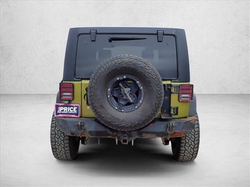 Used 2007 Jeep Wrangler Unlimited Sahara image 3