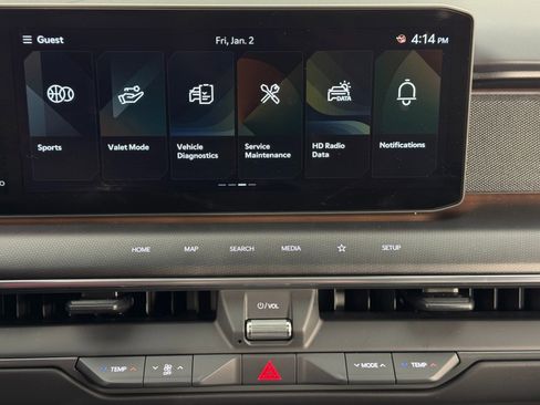 Used 2024 Kia EV9 GT-Line image 33