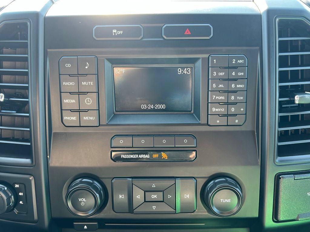 Used 2015 Ford F150 XL w/ Equipment Group 101A Mid AWD/4WD image 27