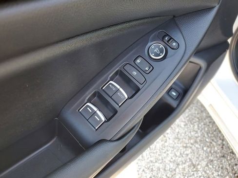 Used 2020 Honda Accord EX image 17