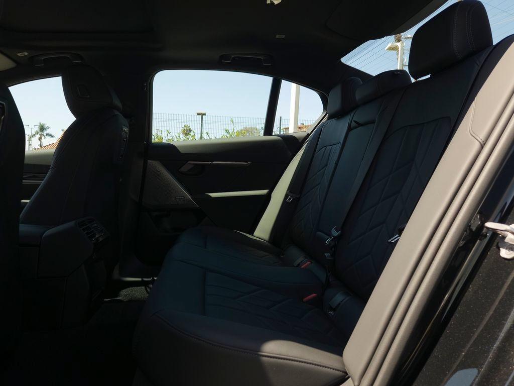 New 2027 BMW 530i w/ M Sport Package RWD image 8