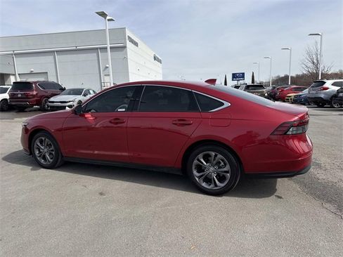 Used 2024 Honda Accord EX image 6