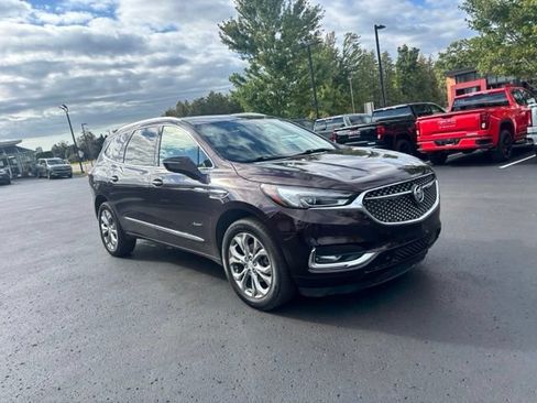 Used 2021 Buick Enclave Avenir w/ Avenir Technology Package AWD/4WD image 4