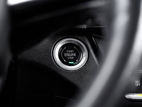 Used 2024 Cadillac CT4 Premium Luxury image 20