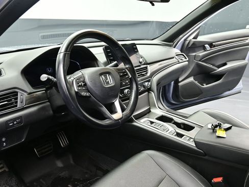 Used 2021 Honda Accord Sport image 15