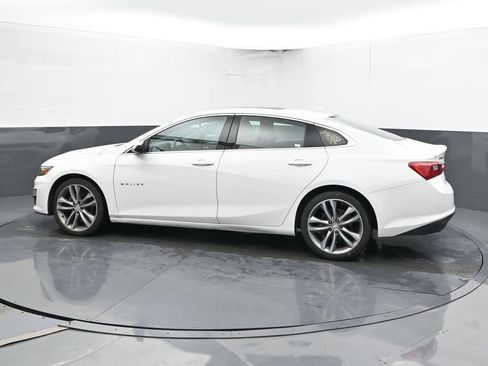 Used 2023 Chevrolet Malibu LT w/ Driver Confidence Package FWD image 9