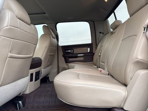 Used 2015 RAM 1500 Laramie w/ Convenience Group image 14