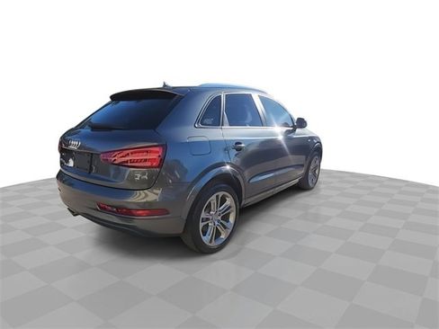 Used 2018 Audi Q3 2.0T Premium w/ Convenience Package image 8