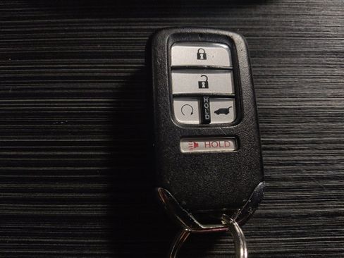 Used 2016 Honda Pilot Elite image 32