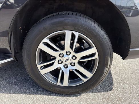Used 2023 Ford Expedition Limited RWD image 20