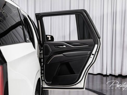 Used 2021 Cadillac Escalade Sport w/ Driver Assist Tech Package image 49