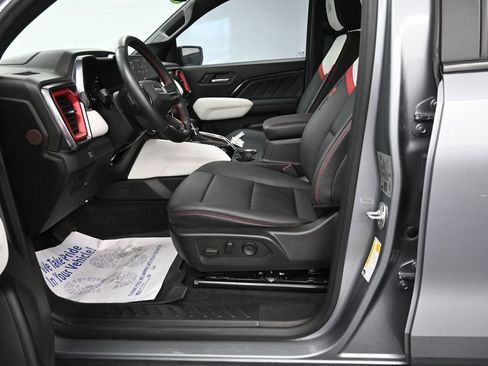 Used 2024 GMC Canyon AT4X w/ AT4X AEV Edition AWD/4WD image 30