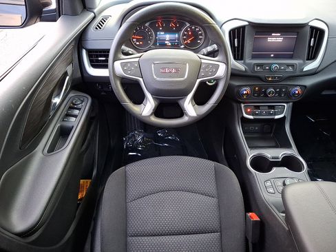 Certified 2023 GMC Terrain SLE w/ Driver Convenience Package FWD image 11