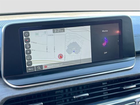 Used 2022 Kia Telluride EX w/ EX Premium Package image 13