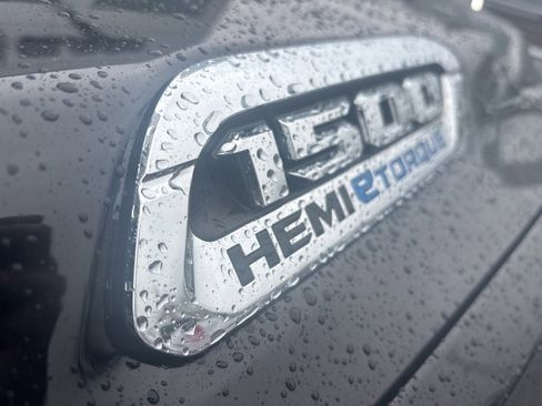 Used 2022 RAM 1500 Laramie image 13