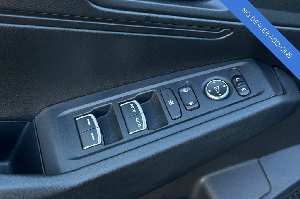 Certified 2025 Honda Accord LX image 11