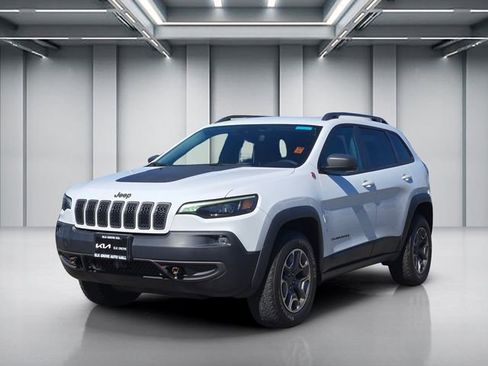 Used 2021 Jeep Cherokee Trailhawk AWD/4WD image 8