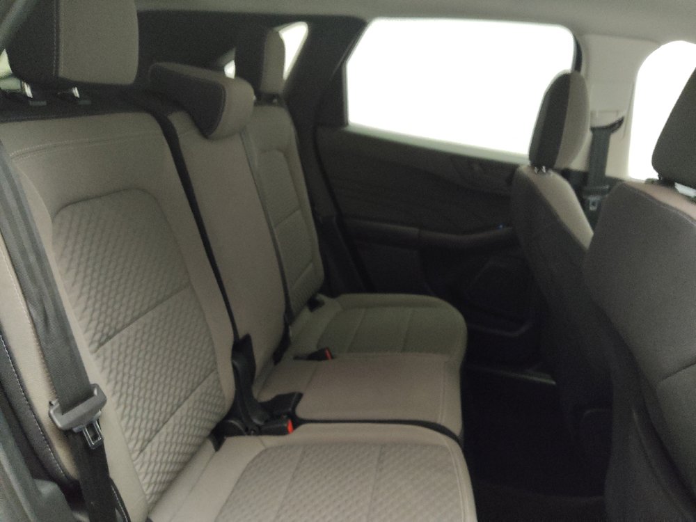 Used 2022 Ford Escape SE FWD image 19