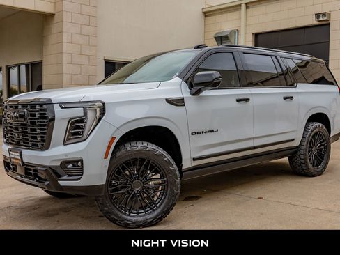 Used 2026 GMC Yukon XL Denali Ultimate image 5