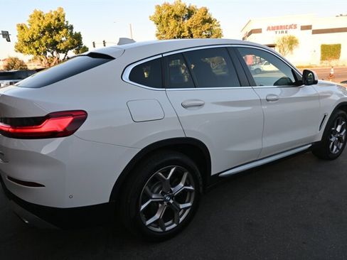 Used 2023 BMW X4 xDrive30i w/ M Sport Package image 16