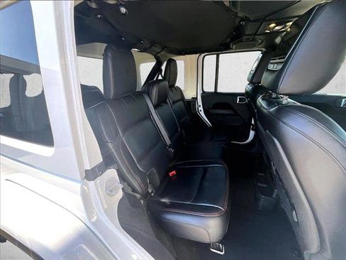 Used 2019 Jeep Wrangler Unlimited Rubicon AWD/4WD image 26