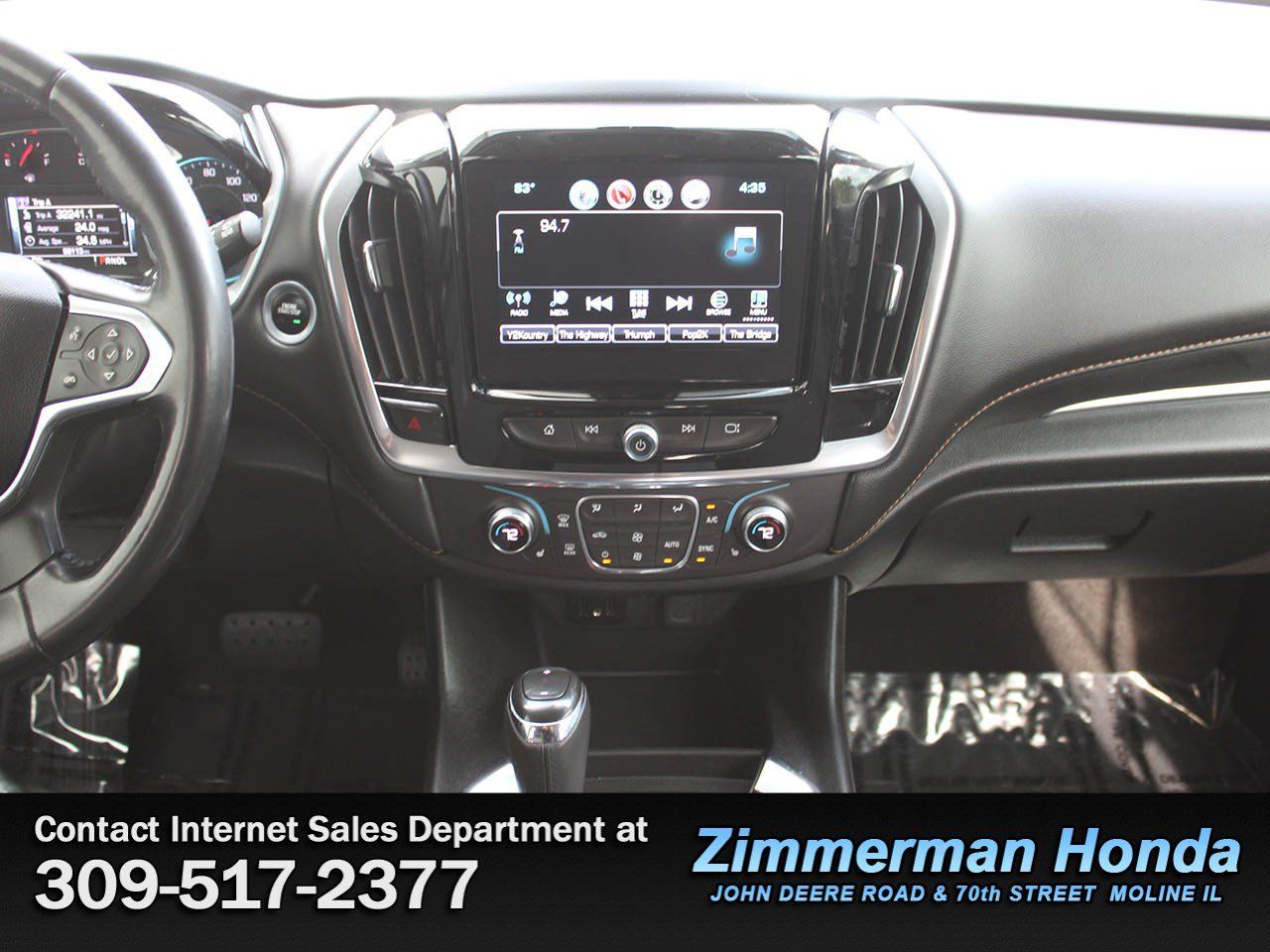 Used 2019 Chevrolet Traverse LT FWD image 16