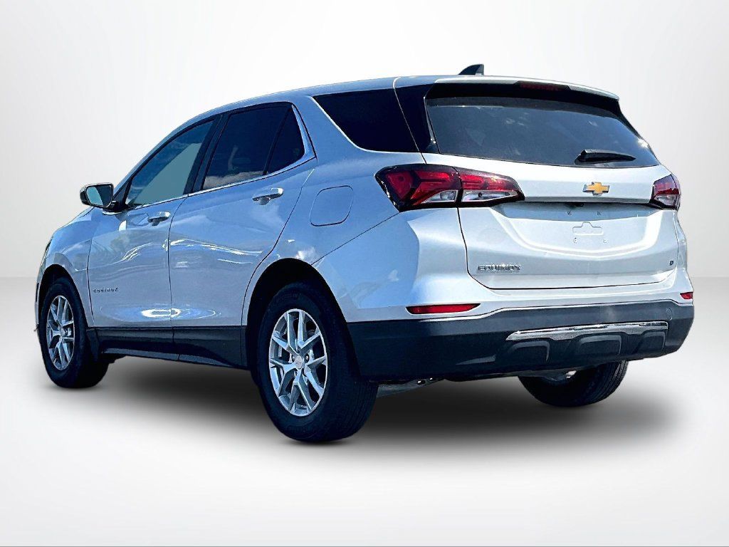 Used 2022 Chevrolet Equinox LT FWD image 13